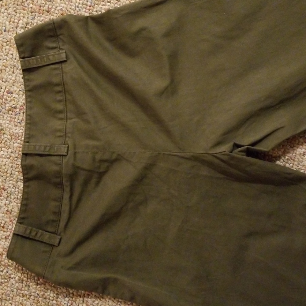 Pants - Picture 6 of 8